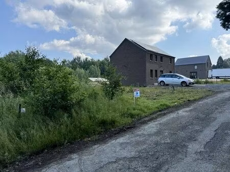 terrain à bâtir dans un lotissement à petit-thier (lot2)