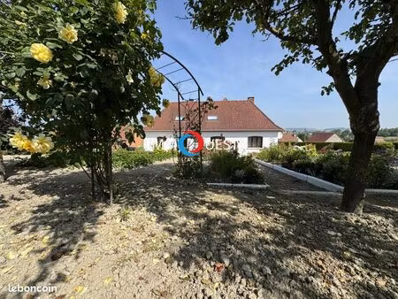 maison 7 pièces 183 m²