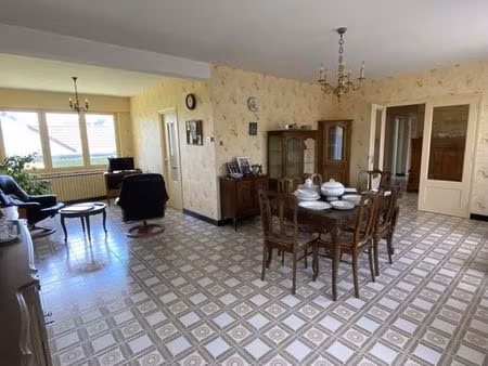 maison 5 pièces 121 m²