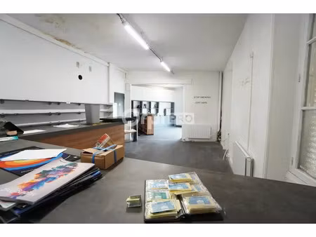 local commercial de 90m2 a louer