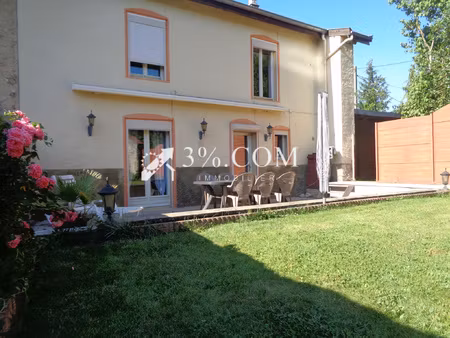maison spacieuse + garage + terrain