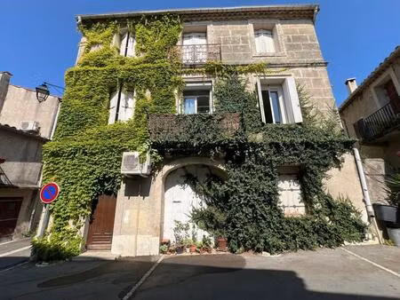 maison de ville avec studio indépendant possible  garage  3 chambres