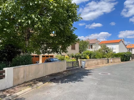 achat maison 8 pièces 173m² buxerolles 86180