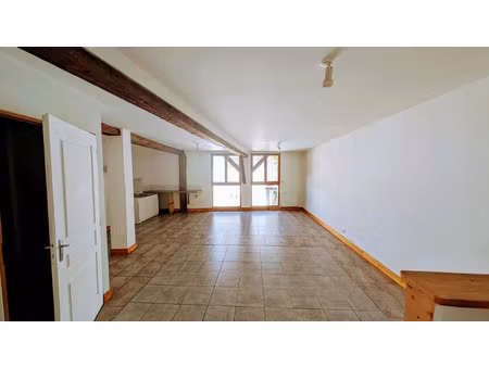 appartement à vendre cevins 3 pièce(s) 77m2 145 890€