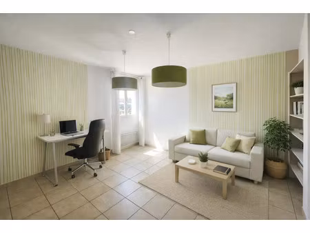 vente local commercial 2 pièces 47m2 saint-donat-sur-l'herbasse 26260 - 82000 € - surface 