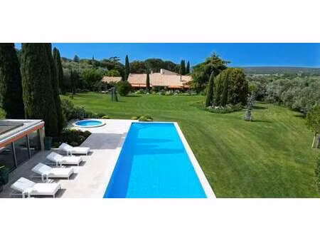 propriété avec piscine et jardin uzès (30)