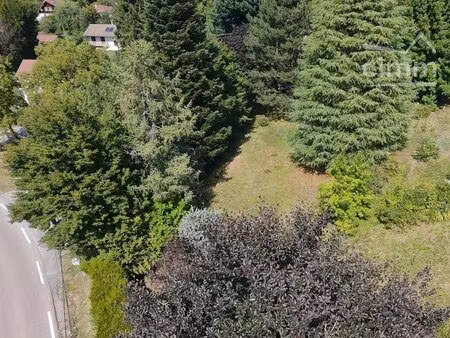 terrain saint-martin d'uriage de 960m²