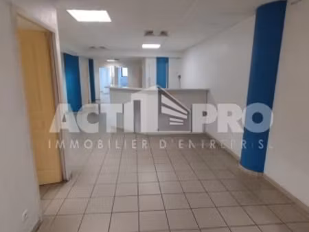 location bureau 250m2 perpignan 66000 - 2000 € - surface privée