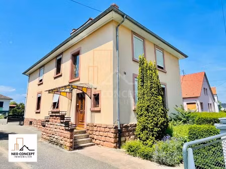 maison de 185 82 m² carrez composée de deux logements sur 5 ares et 21 centiares à schweig