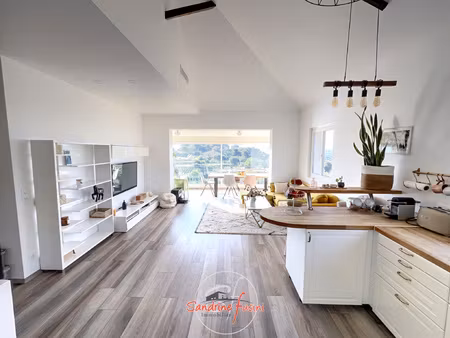 belle villa 4 pièces en position dominante avec vue dégagée