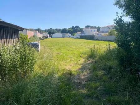 vente terrain à batir 585 m² à le grand-village-plage (17370)  143 100 €