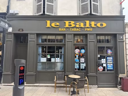 vente locaux professionnels 173 m² à troyes (10000)  150 000 €