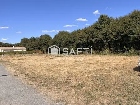 terrain constructible 1061 m² béceleuf