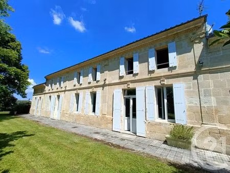 maison à vendre - 8 pièces - 265 m2 - pugnac - 33 - aquitaine