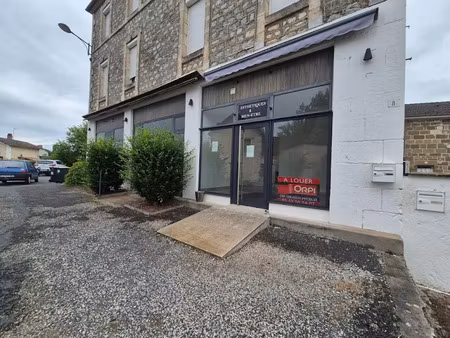 location locaux professionnels à mansac (19520)  400 €
