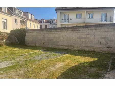 stationnement pontault-combault 10 m² t- à vendre  29 000 €
