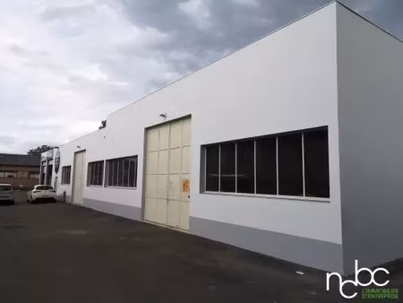 a louer - batiment d'activite