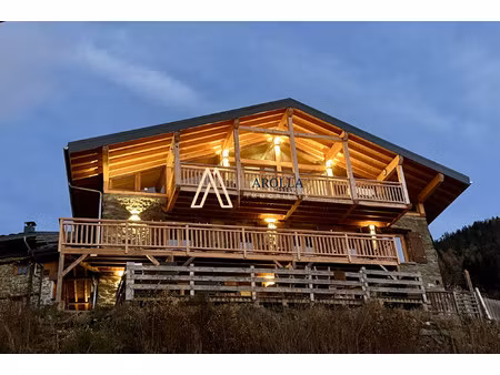 chalet de charme rénové à bourg-saint-maurice  versant les ar