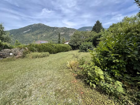 terrain constructible 965 m2 challes les eaux