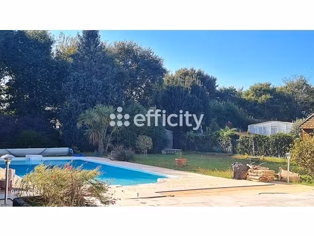 maison 5 pièces - 153 m²