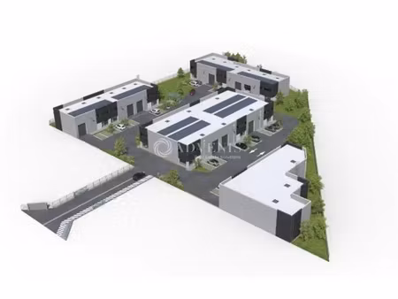 local d'activités a vendre