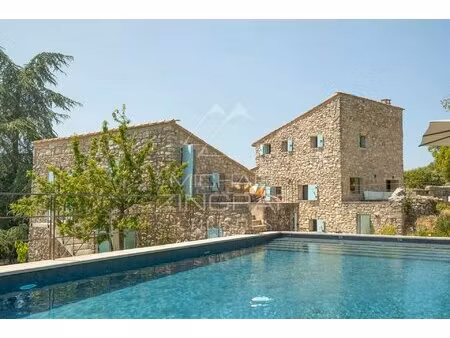 murs - bergerie rénovée au calme absolu avec vue sur le luberon et grande piscine - mzigo3