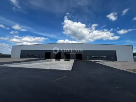 entrepots - logistique a vendre