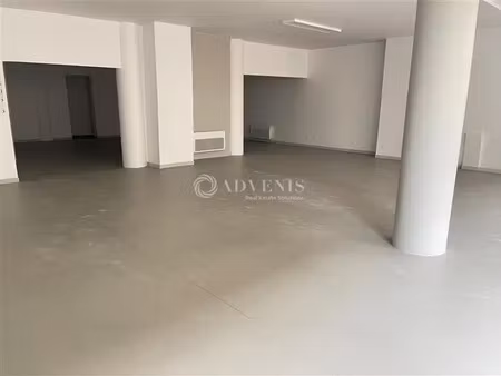 local commercial a louer