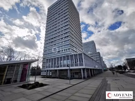 local commercial a louer