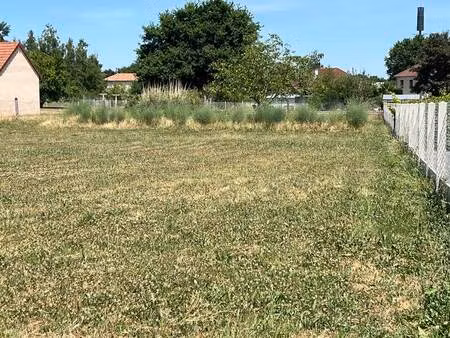 vente terrain 1103 m² domérat (03410)