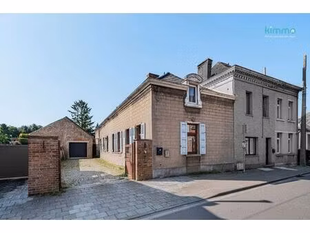 maison avec garage  jardin et veranda