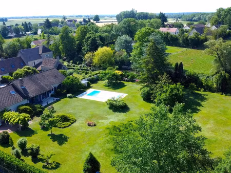 levernois - maison 8 pièces à vendre - 170m2 - 795 000 € - réf: 1547 - bourse immobilière