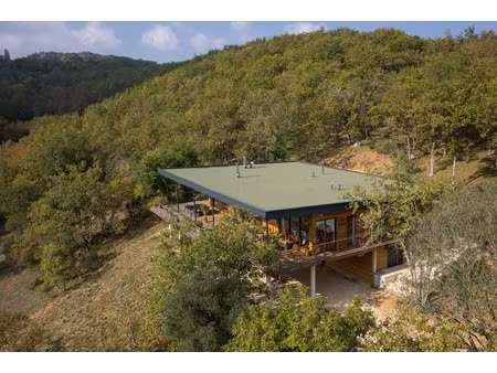 proche montignac superbe maison d'architecte en bois haut de gamme  dans un environnement 