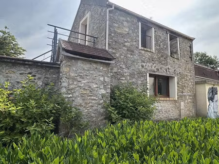 appartement t2 chevry-cossigny à vendre