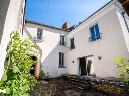 vente maison 6 pièces 165 m² à sainte-maure-de-touraine (37800)  199 716 €
