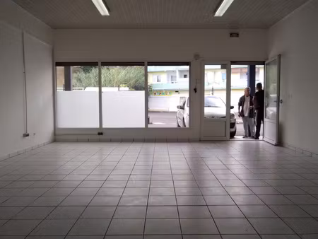 location local commercial 50m² le tampon 97430