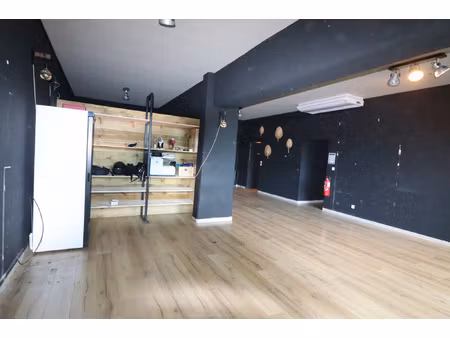 location local commercial 75m² la possession 97419