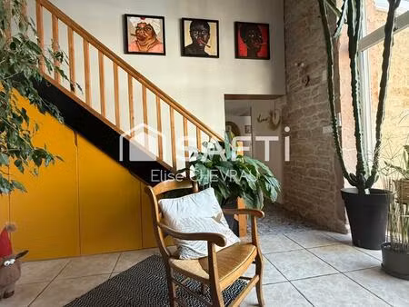 maison  grand séjour  quatre chambres