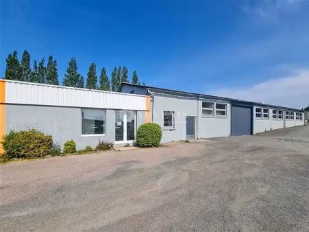 local d'activités a vendre