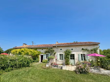 maison à vendre à bonnes (16390) - charente
