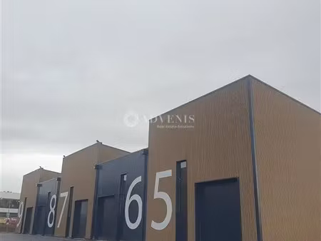 local d'activités a louer