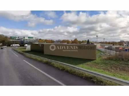 local d'activités a louer