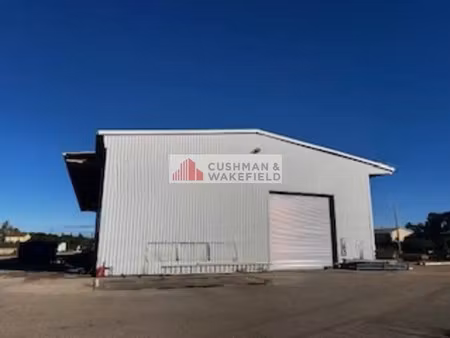 local d'activite a louer