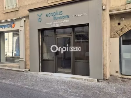 local commercial a louer