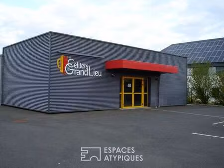 vente bureaux et commerces à derval (44590) : à vendre / 254m² derval
