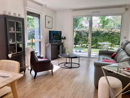 vente appartement 3 pièces 63 m² à croix (59170)  280 000 €