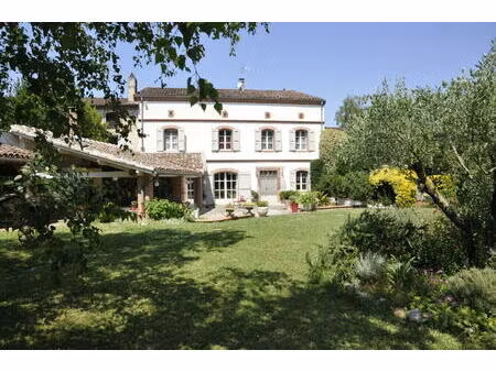 vente maison 10 pièces 525 m² graulhet (81300)