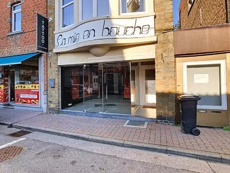 surface commerciale à louer à rue du pont 22 hamoir (vbc94727)