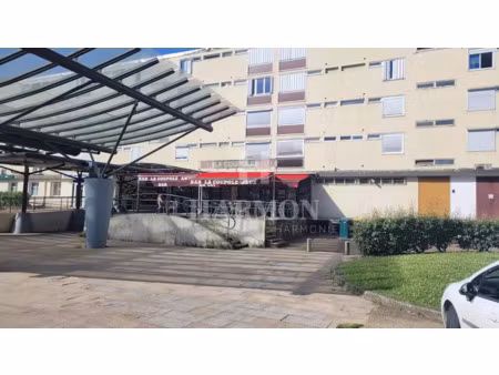 vente locaux professionnels à mourenx (64150)  123 000 €