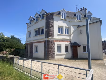 a vendre  paimpol hyper centre  immeuble de rapport  4 appar